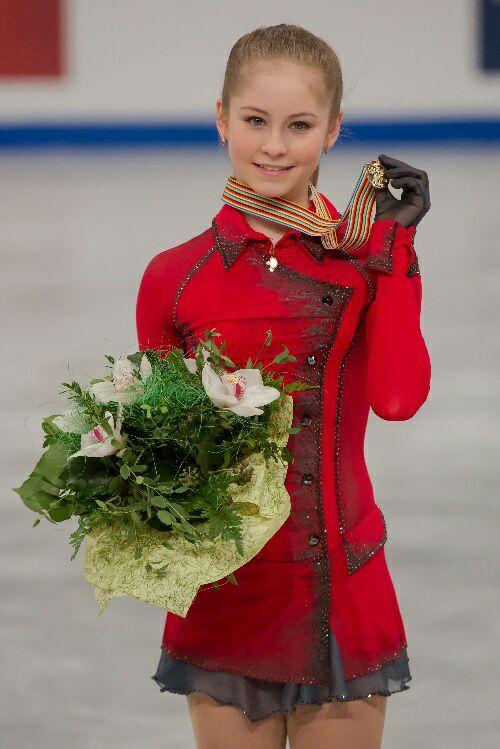 红衣少女yulialipnitskaya今天宣布退役大家发表一点看法吧