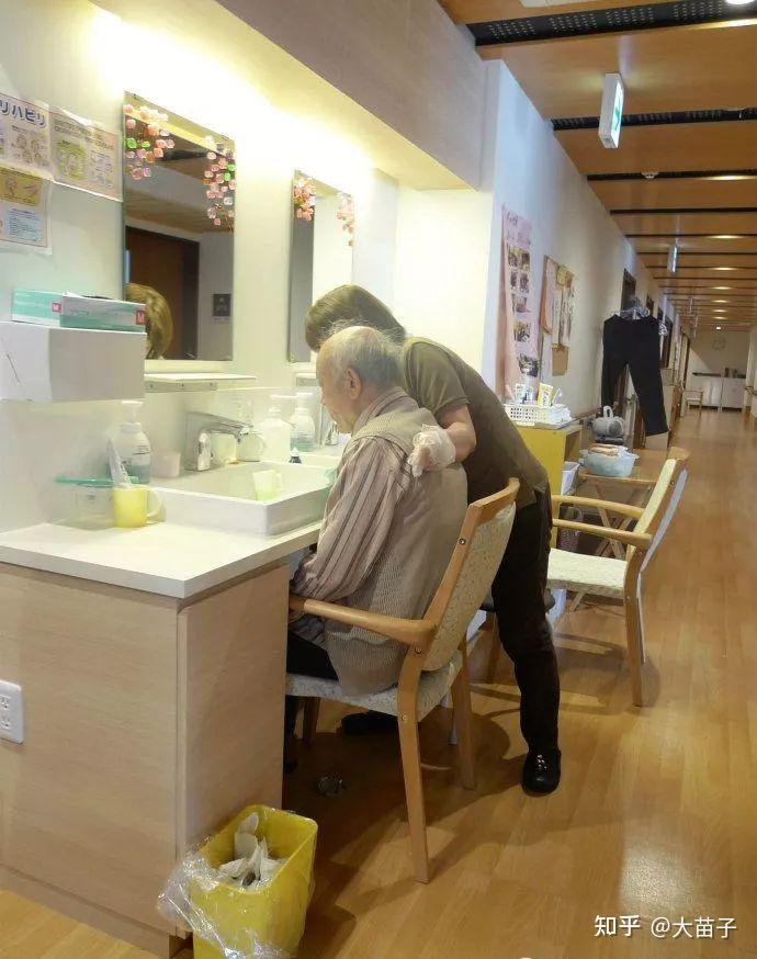 细节决定品质:优秀的养老机构是这样设计的! - 知乎