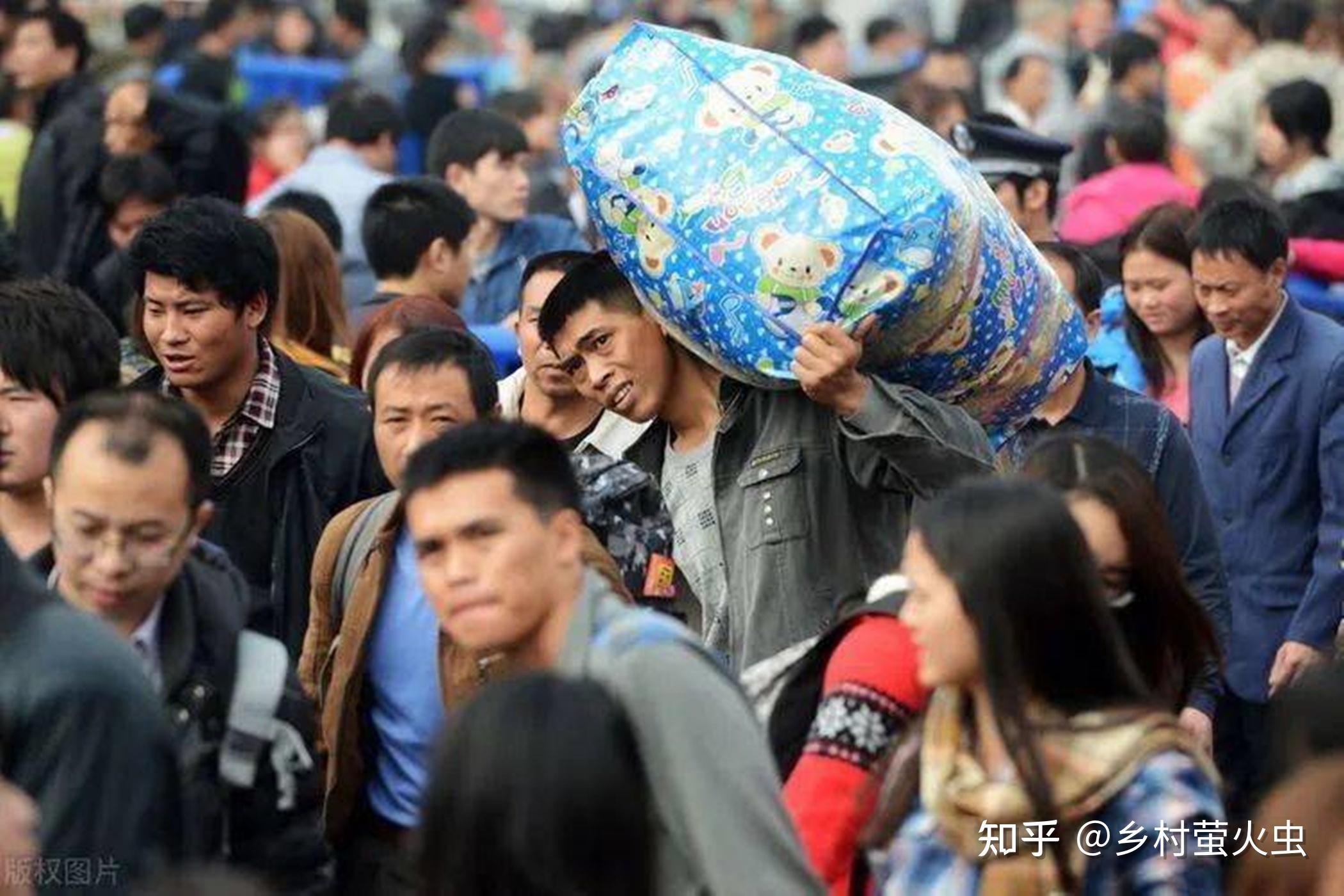 农民工节后外出务工,避免上当受骗,或因不懂这4个关键点!