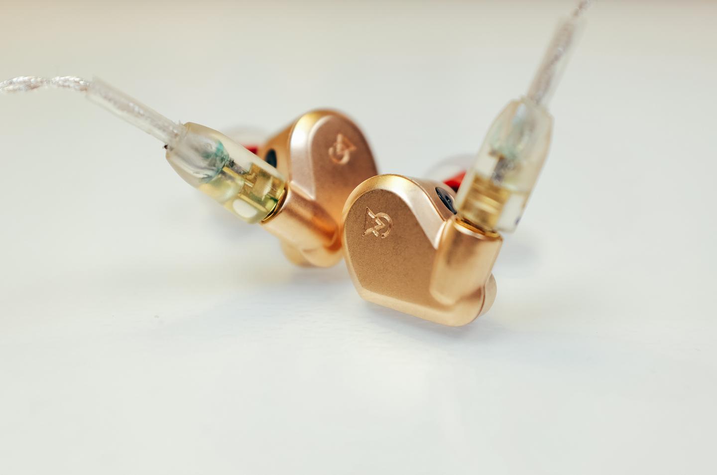 人声利器-Campfire Audio Dorado剑鱼座入耳耳机测评音质篇- 知乎