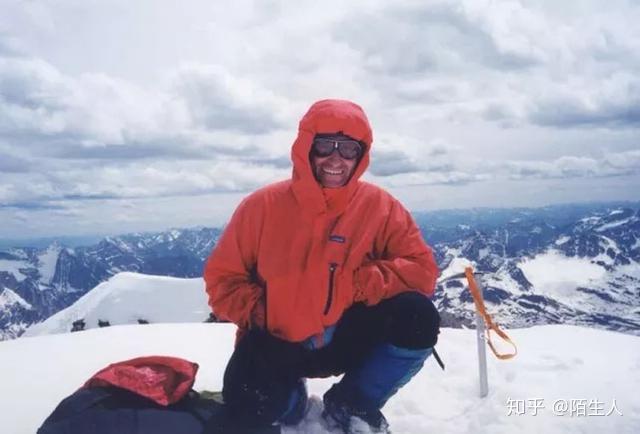 上万元一件的加拿大鹅到底有多好购买前你一定要掌握这些姿势