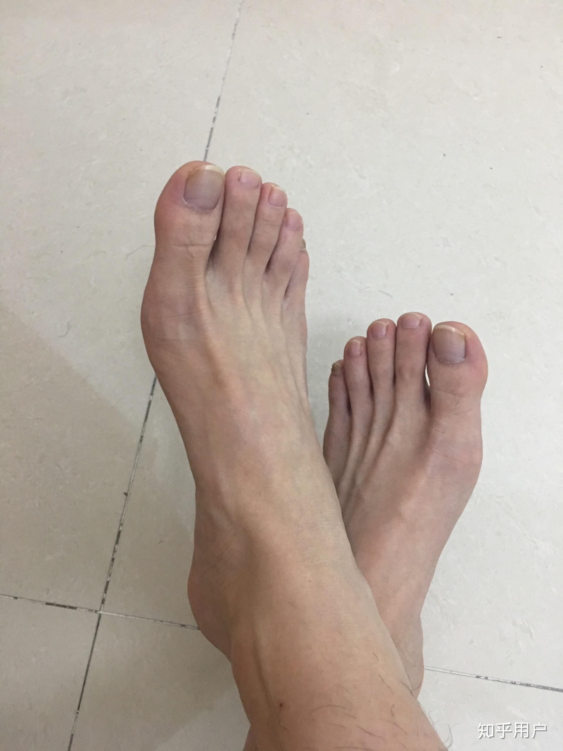 男孩子有一双好看的脚是一种什么样的体验