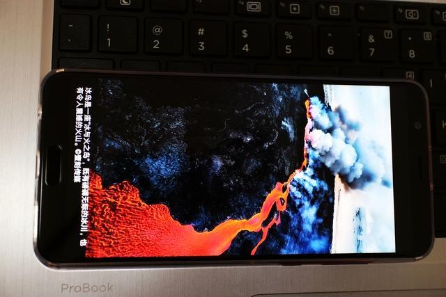 就如网上很多人说的有一点拖影,但是画面与画质上没问题,满足日常使用