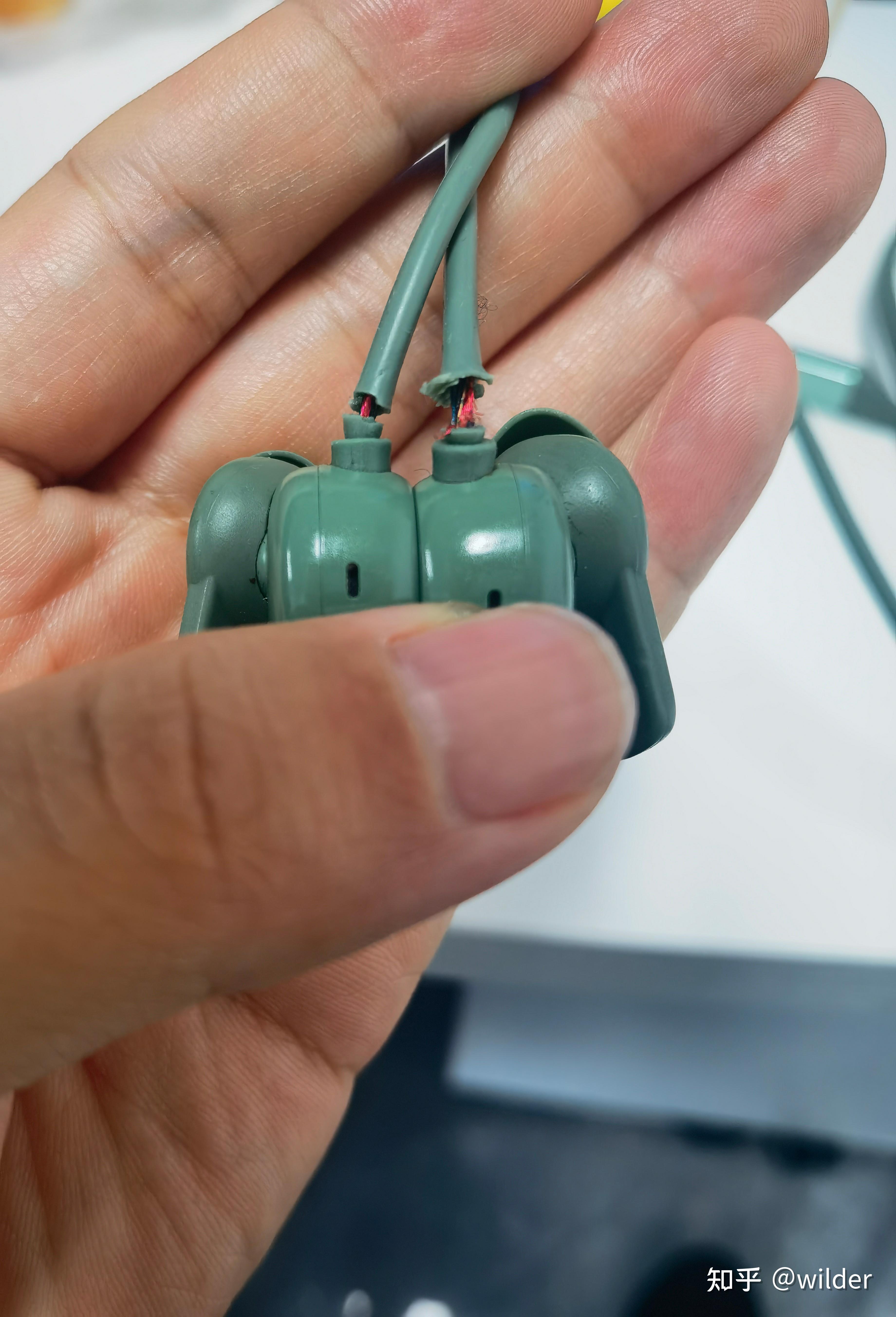 华为freelace pro蓝牙耳机线断裂