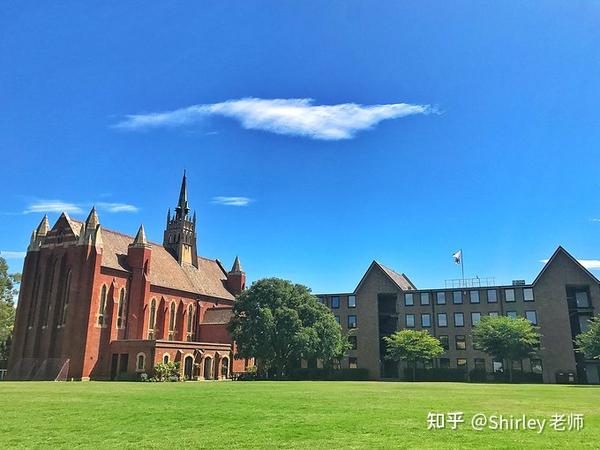 墨大商学院有些什么专业?申请要求是? - 知乎