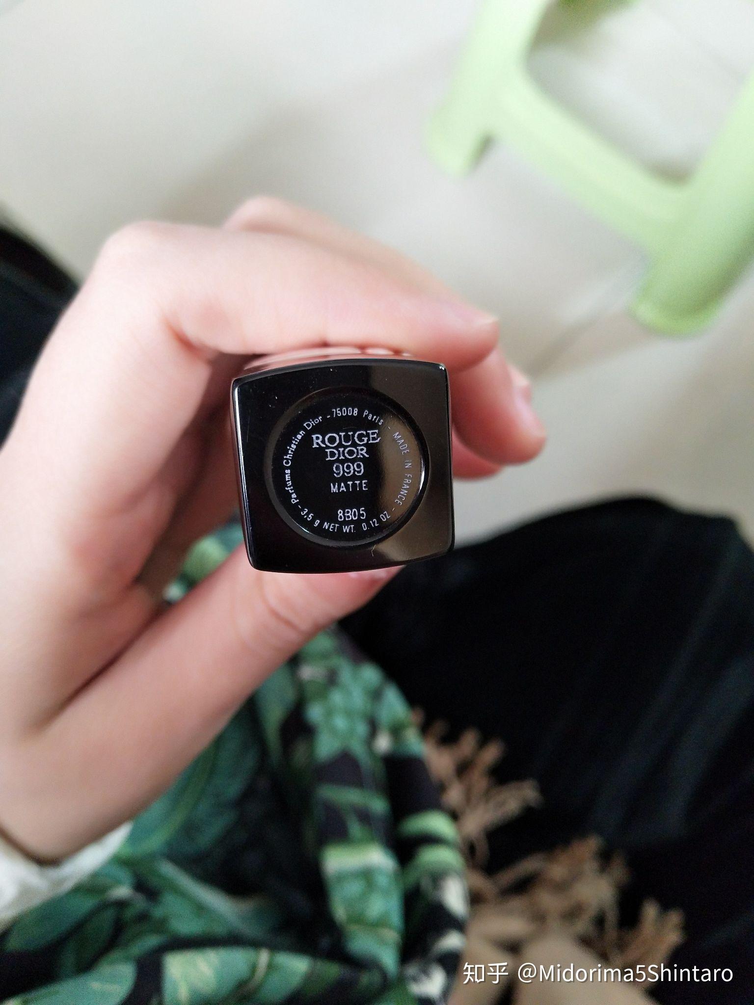 求大神:迪奥999底部编码刻在角上,标签也不正是真的么? - 知乎