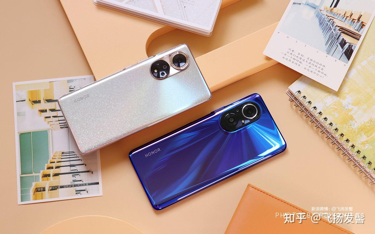 双镜设计个性又有范的荣耀50系列真机图赏