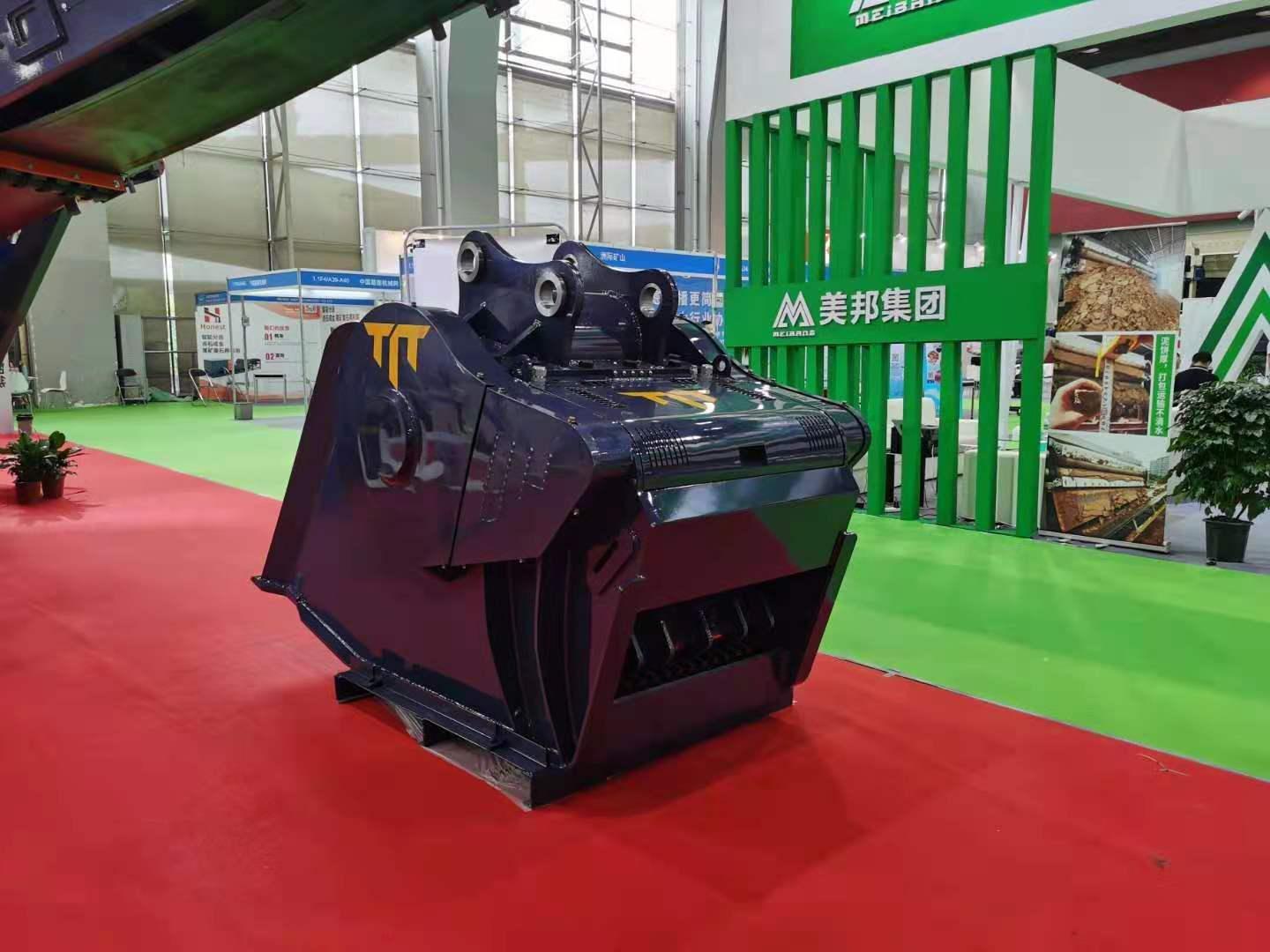 tit破碎斗自带破碎功能的挖斗