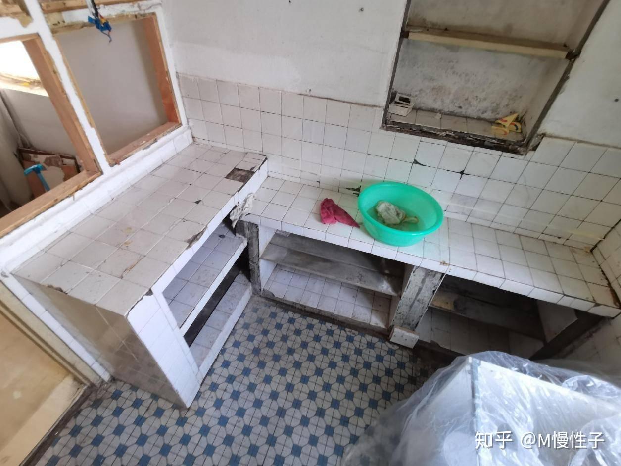 老破小厨房翻新记十年后第二套宜家橱柜自装经验分享电路换新