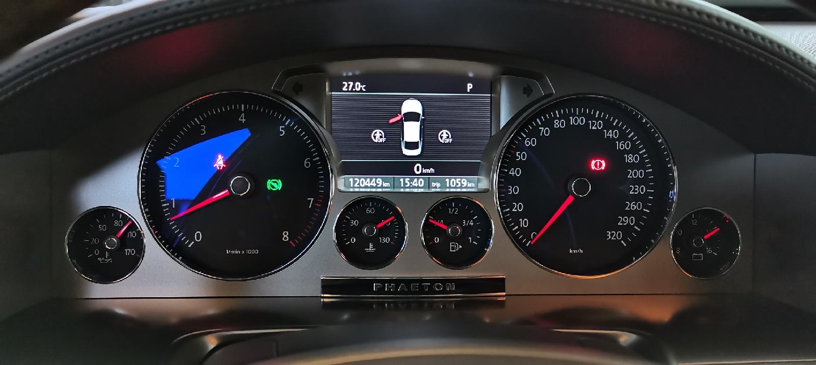 过去买不起,现在看不上,32万买辆原价146万的大众辉腾太低调? - 知乎