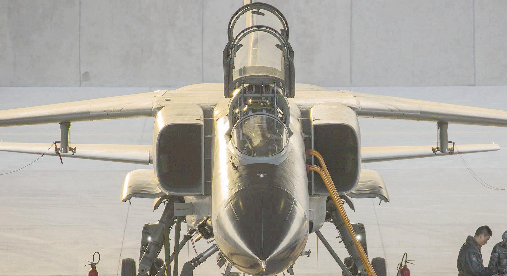 如何评价歼轰-7 ?