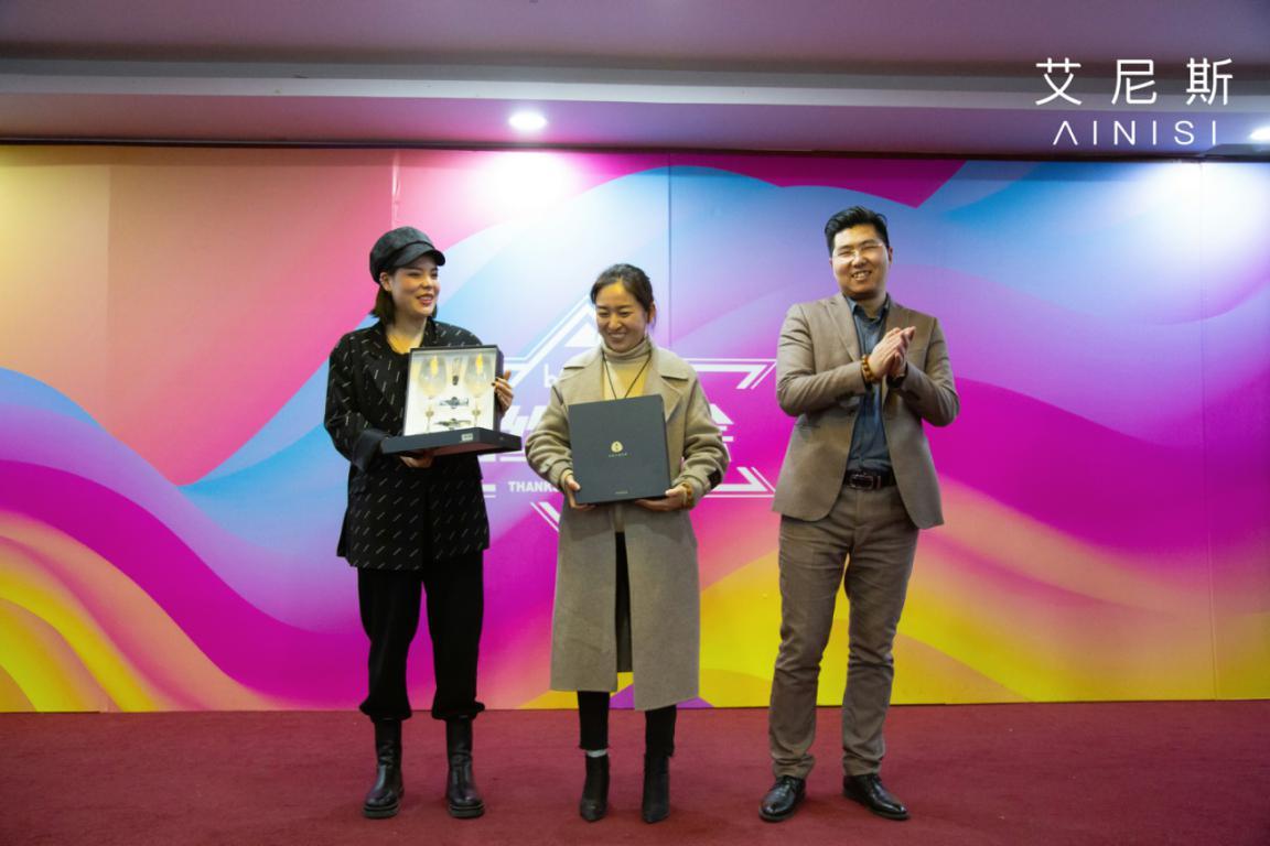 追梦新时代巾帼绽芳华艾尼斯三八女神节联欢会圆满成功