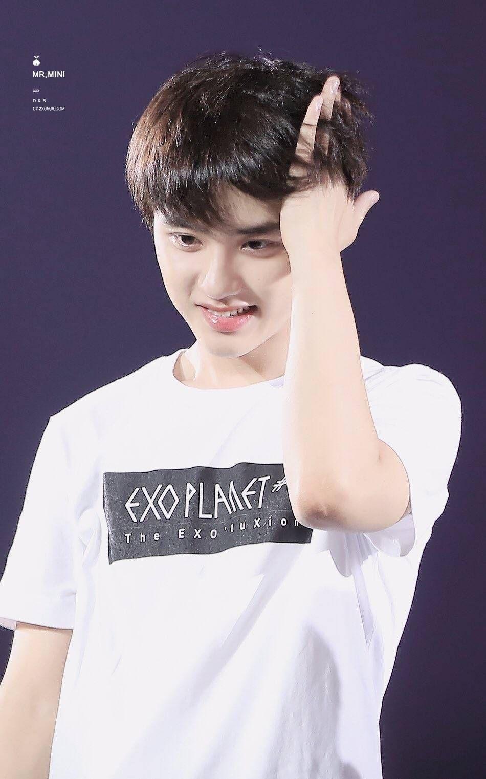 各位爱丽可以给我推荐几张exo的神图吗单人团体都可以