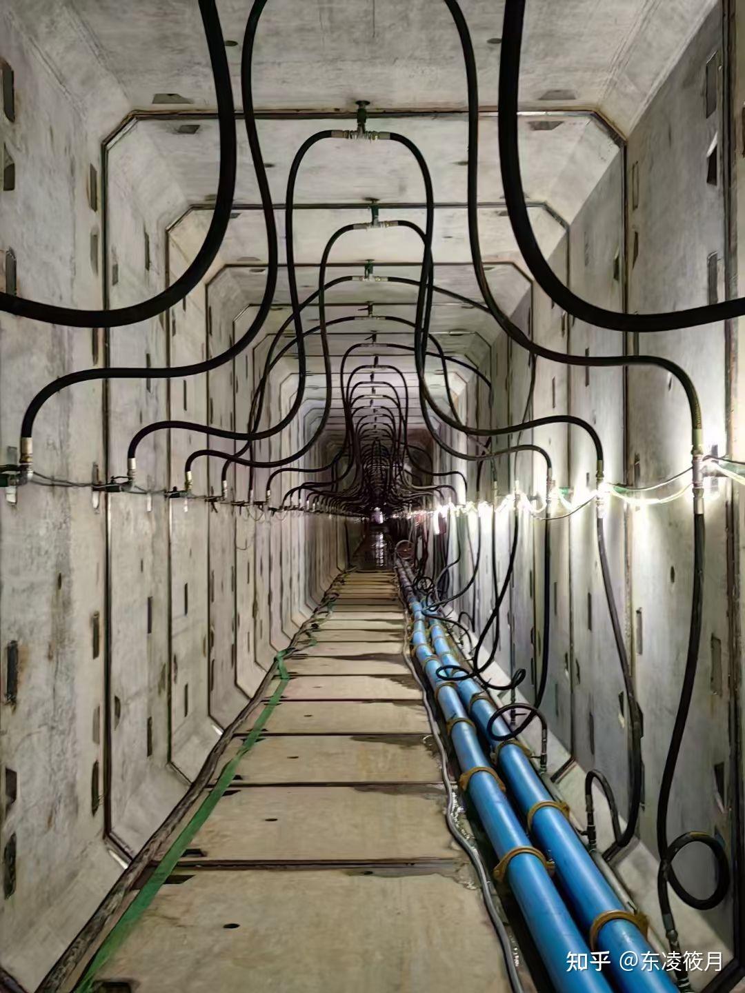 4400x3300矩形电力管廊项目,单段570米长距离顶管顺利贯通