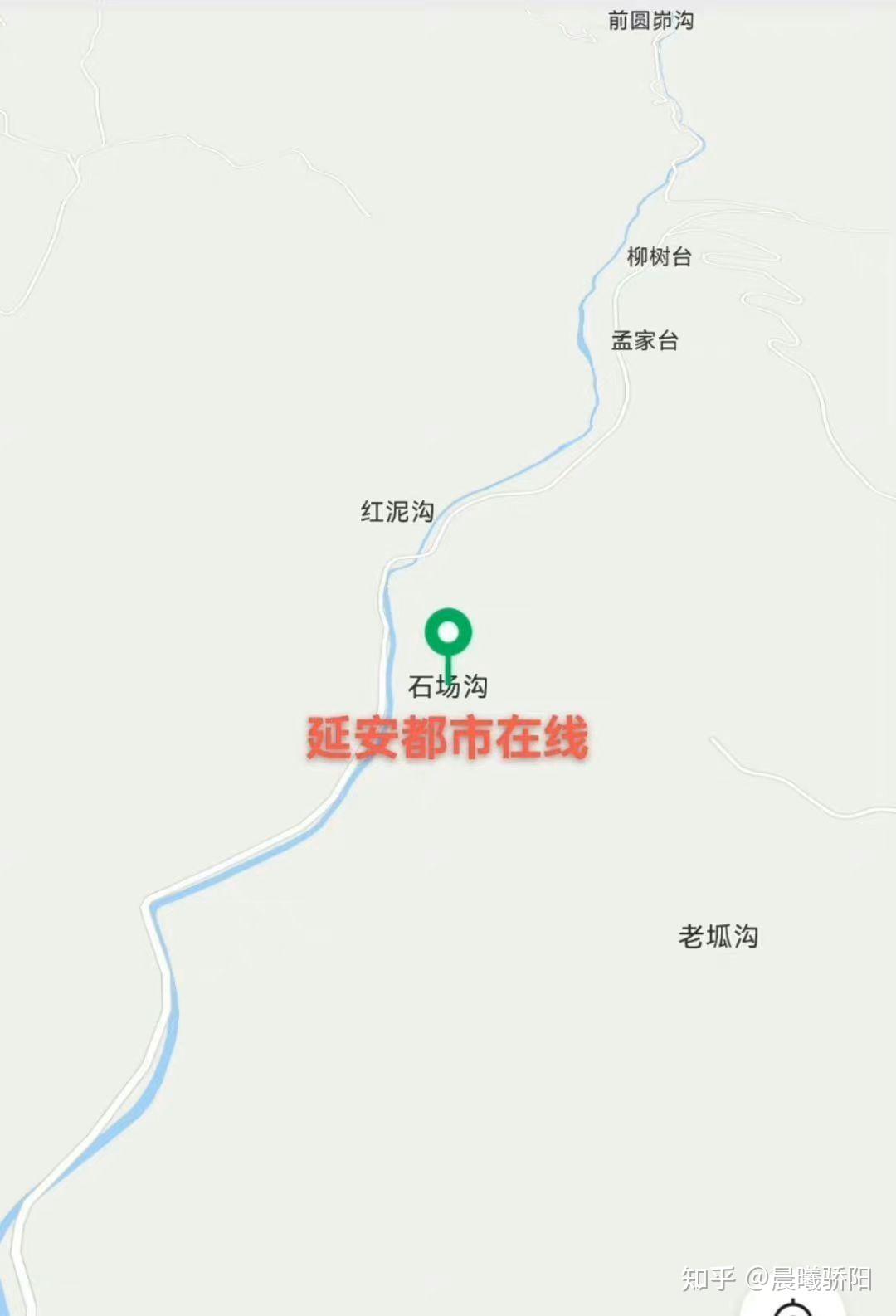 长庆油田采油三厂五里湾一区大量原油流入河体