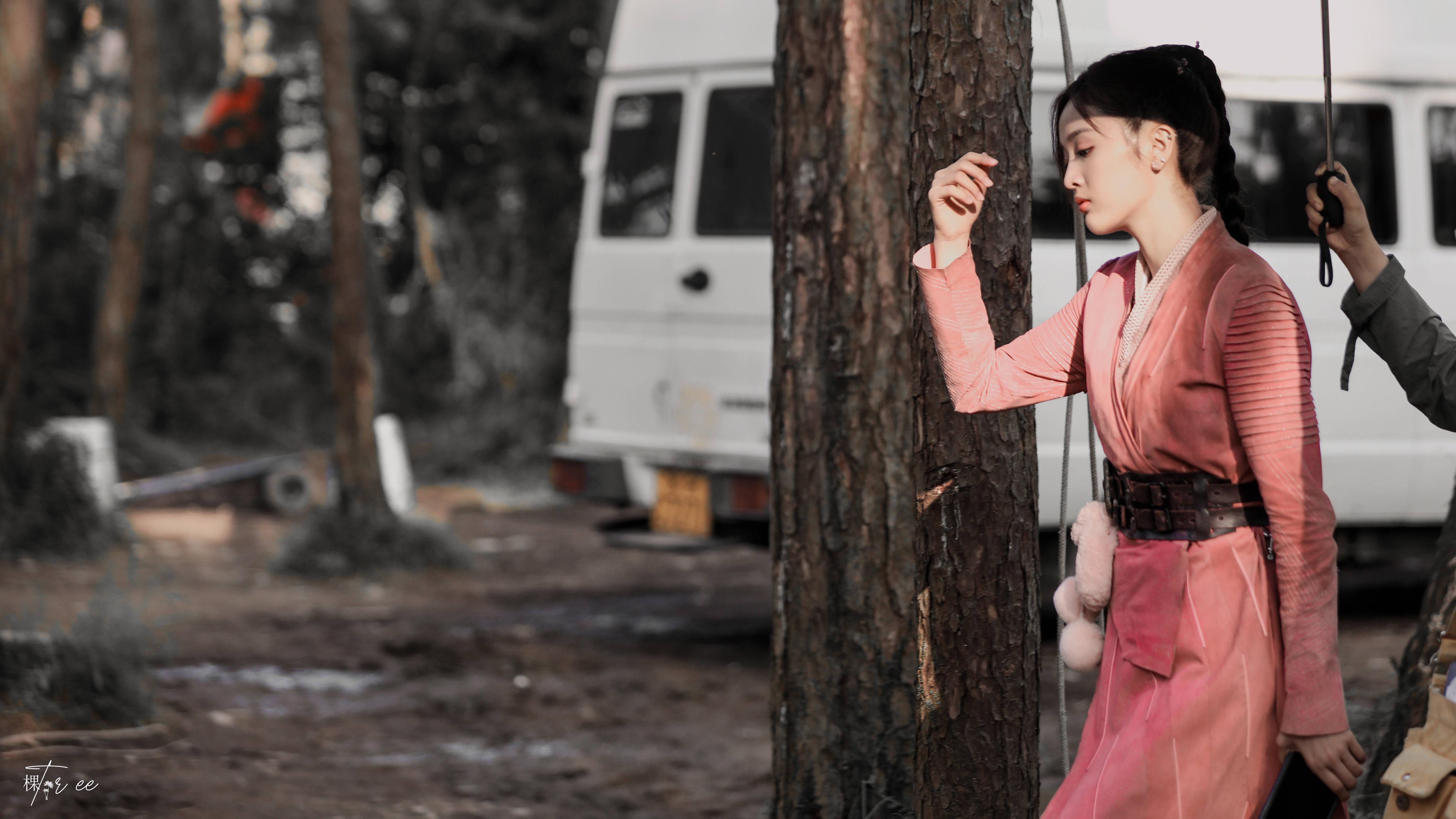 如何评价吴宣仪小舞代言斗罗十年手游