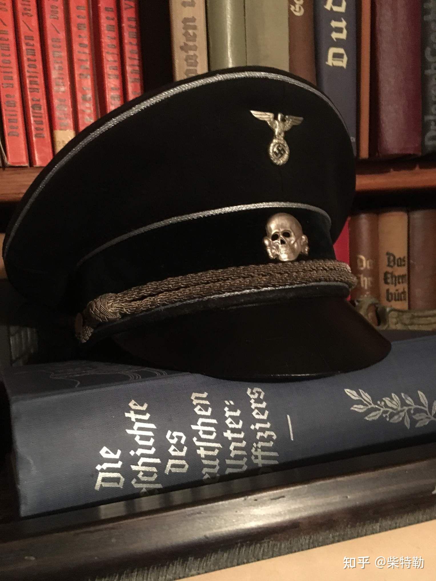 ①:纳粹党卫队m32型党政制服制帽