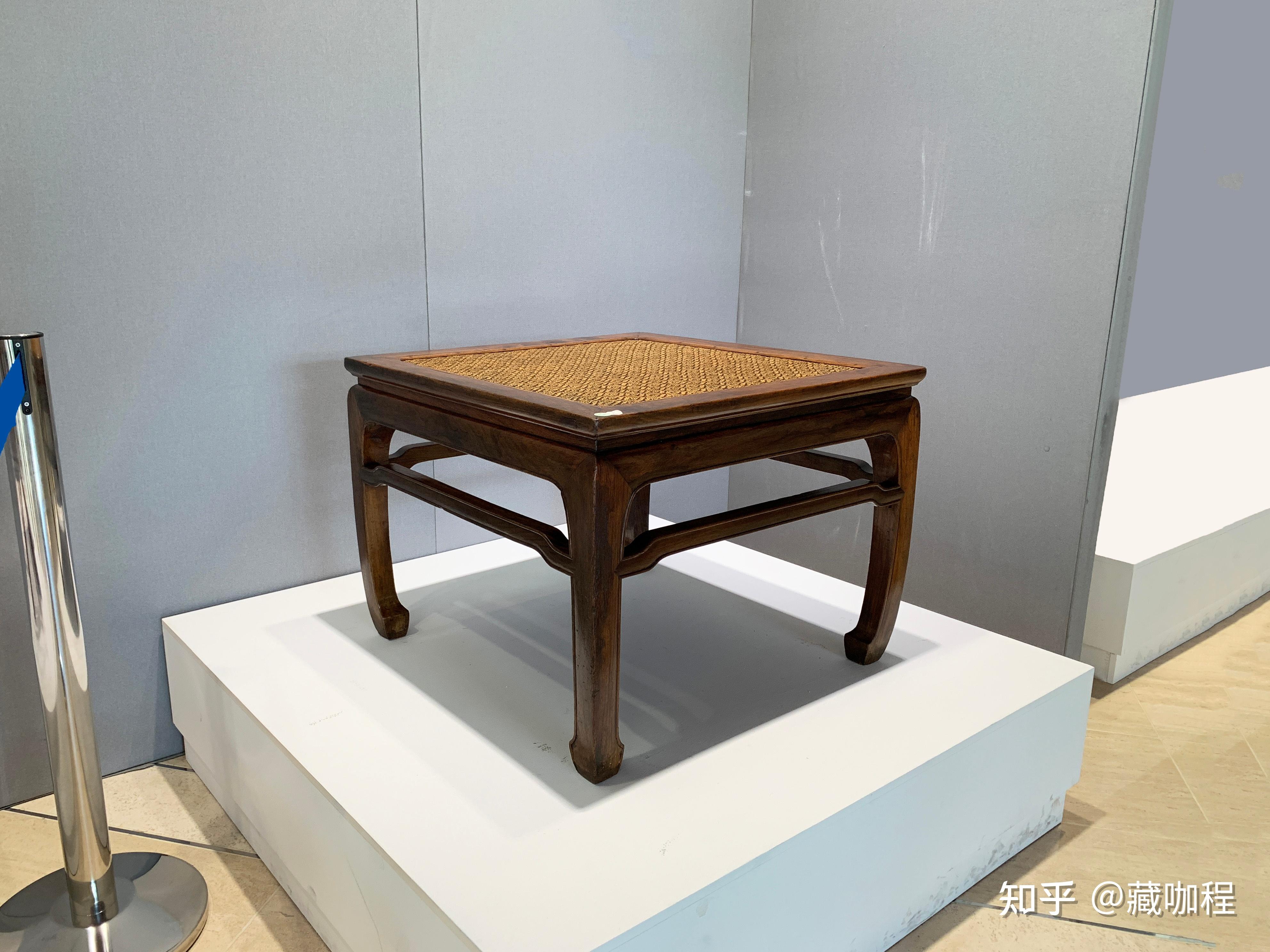 结跏趺坐双盘腿超宽大黄花梨禅凳禅椅