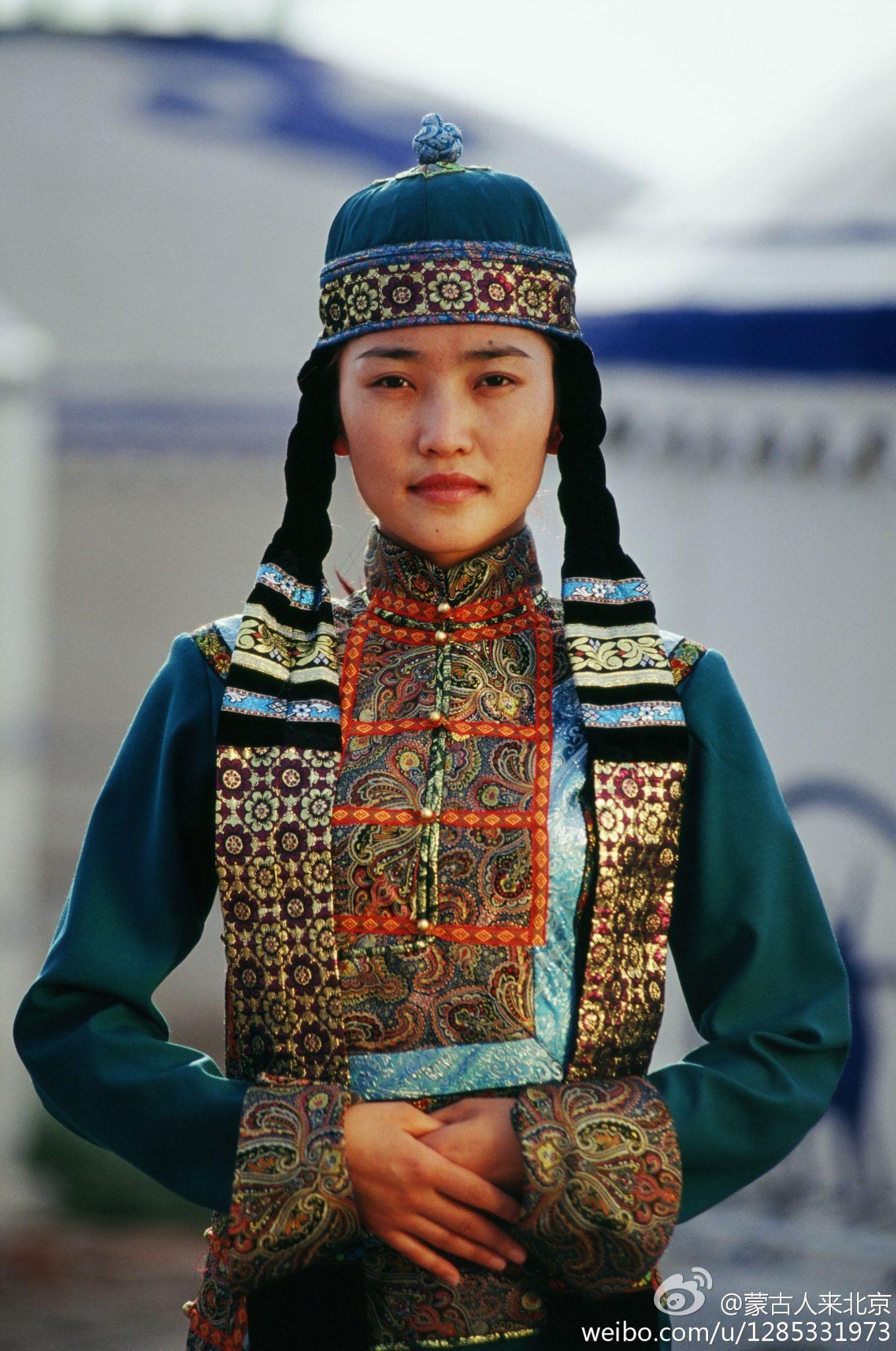 满族人女真人的外貌长相有什么特征么