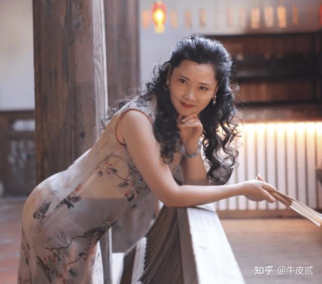 7位"叫不上名"的内地女配角,年轻时都是一眼万年,一见误终身