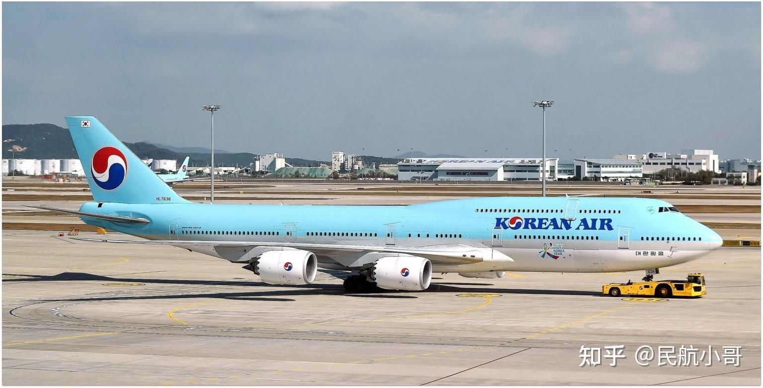 b747,大小仅次于a380的载客客机,执飞国际及国内主要干线航班.