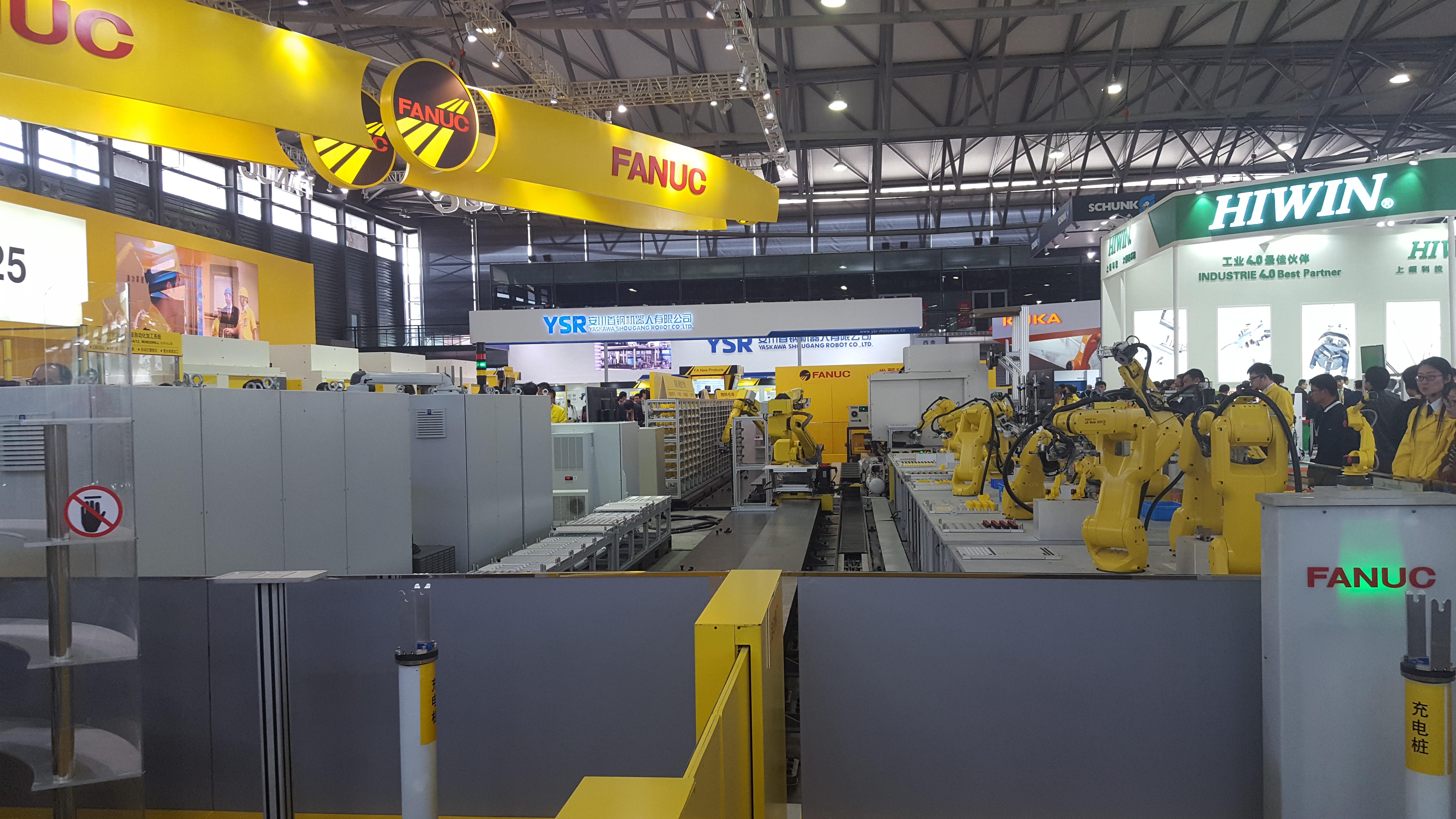 2018上海数控机床展图片集iv机器人四大家族