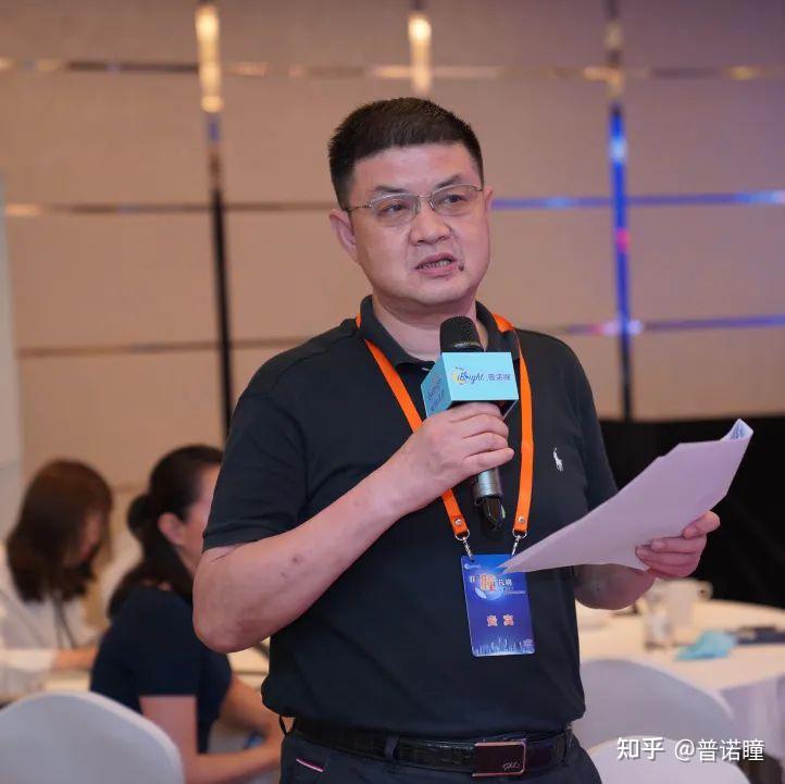 杨积文 教授清睐03不返流,无污染,使用方法更加方便,无菌无防腐剂