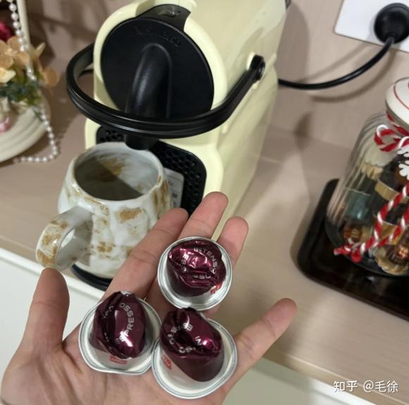 家用咖啡机怕踩雷?咖啡自由 SF1 Max开箱实测:一台让你在家也能轻松喝到好咖啡的宝藏全自动咖啡机