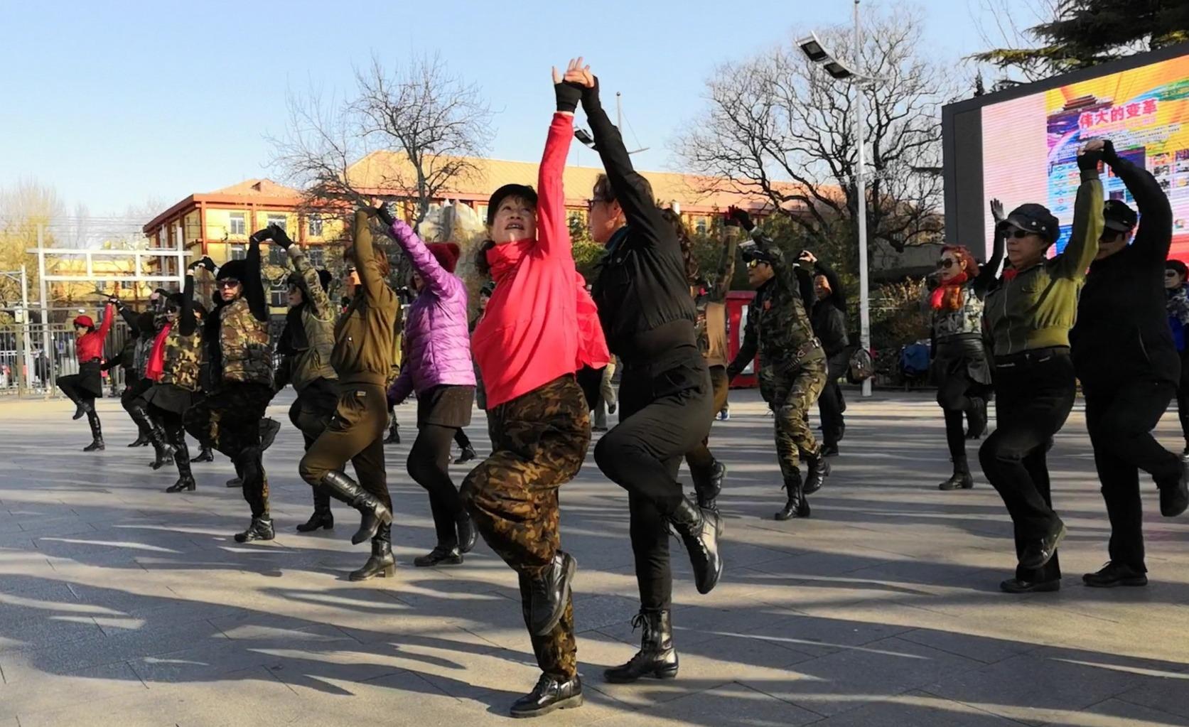 陶然亭北门水兵舞第三套