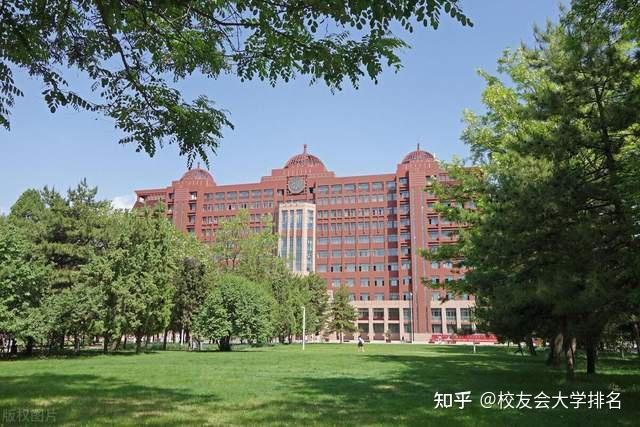 校友會2023中國高貢獻學者榜單,全國高校共有潘建偉,施一公,張伯禮