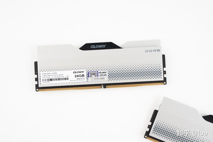容量性能全都要,光威龙武DDR5 6400 48GB (24GB×2) CL32 内存开箱及 容量性能全都要,光威龙武DDR5 6400 48GB (24GB×2) CL32 内存开箱及