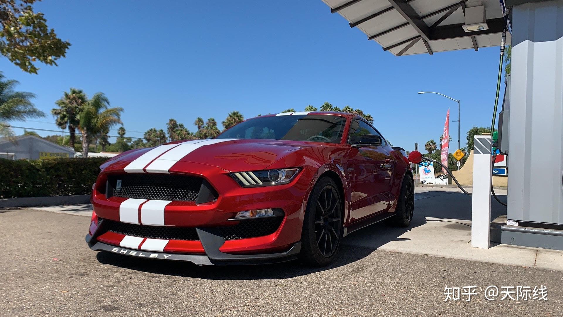 很想知道5代谢尔比gt500和gt350的驾驶感受