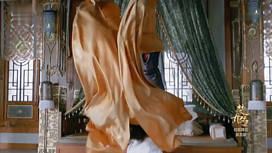 实话说用桔梗撩也就算了,但这个手抓床单的动作——真的,是在下输了.