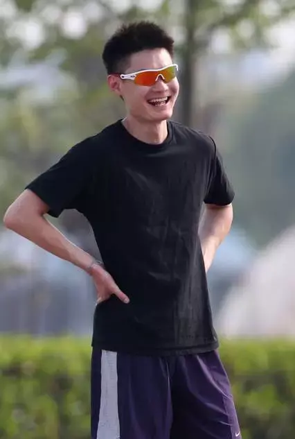百米之王张培萌即将谢幕但英雄永不止步