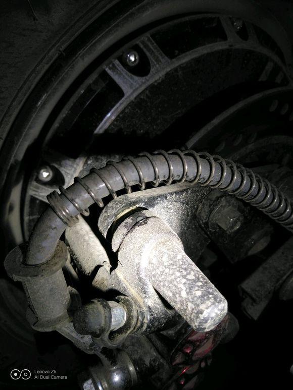 电动车刹车有异响,为何是换不是修?