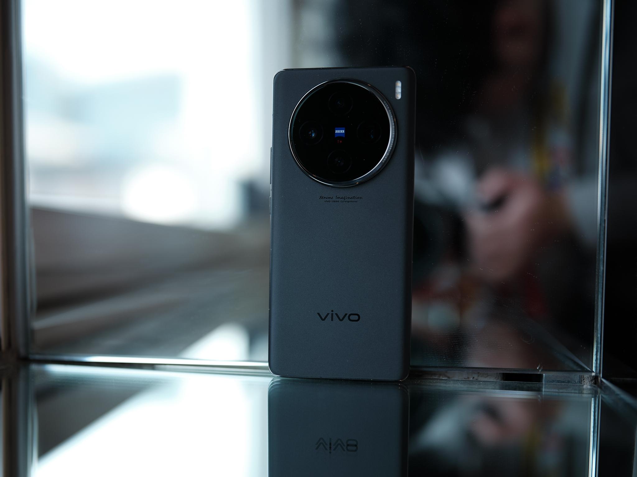 首发天玑9300vivox100s曝光截胡小米15