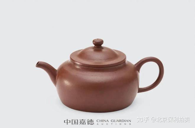 中国茶器　紫砂壺　宜興 在銘 朱泥 菊形 急須 底款：顧景舟 中国茶器 紫砂壺 宜興 在銘 朱泥 菊形 急須 底款：顧景舟 中国