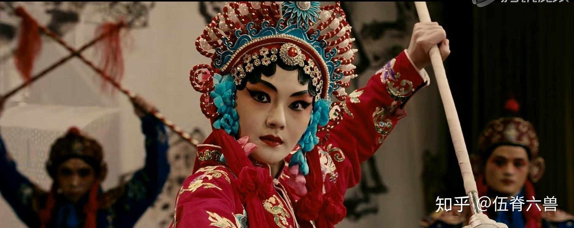 同样让人过目难忘的还有大s徐熙媛在当年和吴尊合作的电影《大武生》