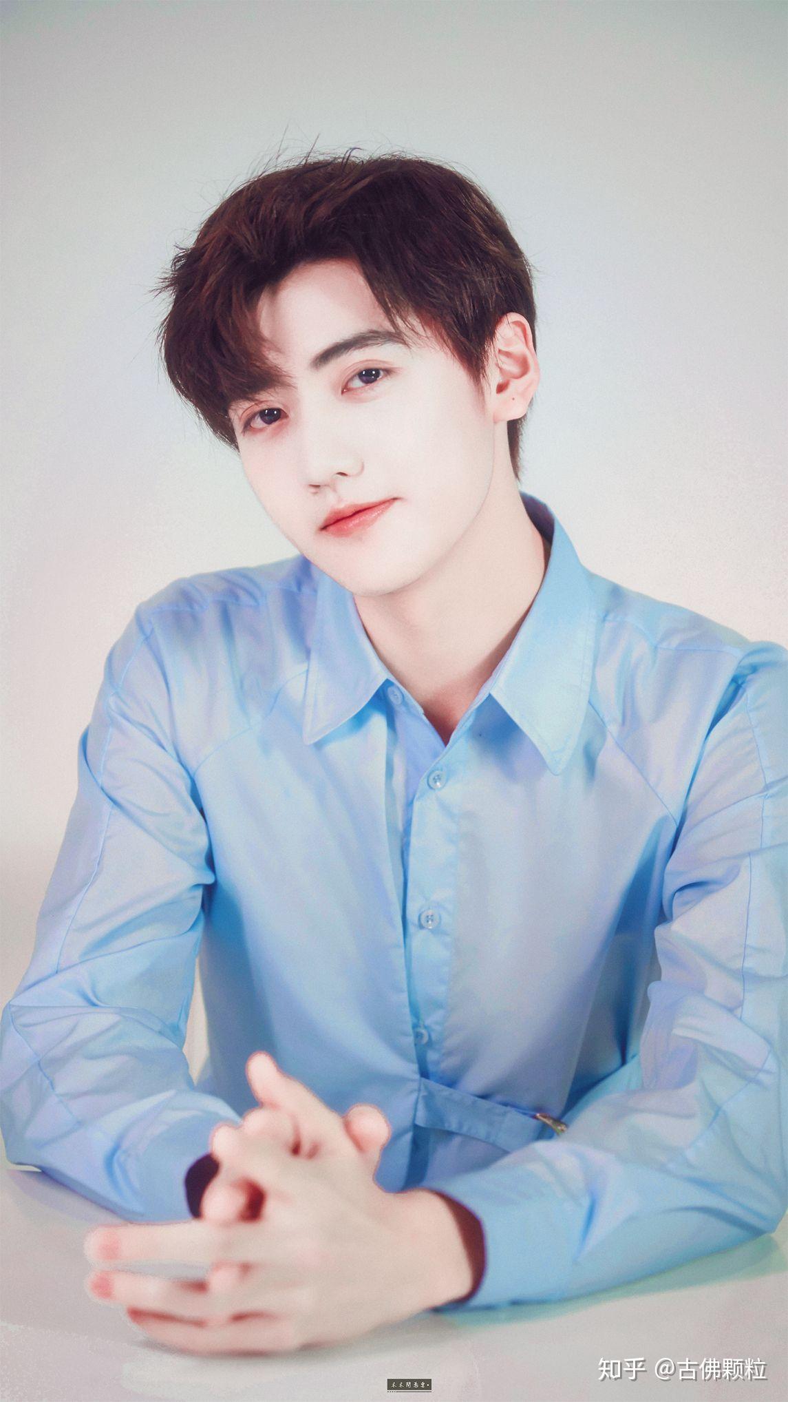 焉栩嘉cosom电子刊送码