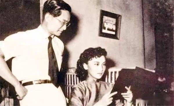 1976年,金庸出轨后撕掉离婚书挽留前妻,朱玫却说:已没有回头路 - 知乎