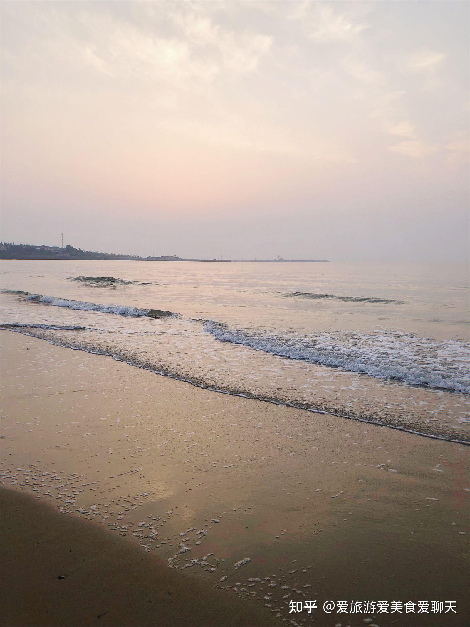 炎炎夏日日照金沙灘趕海吃海鮮旅遊攻略