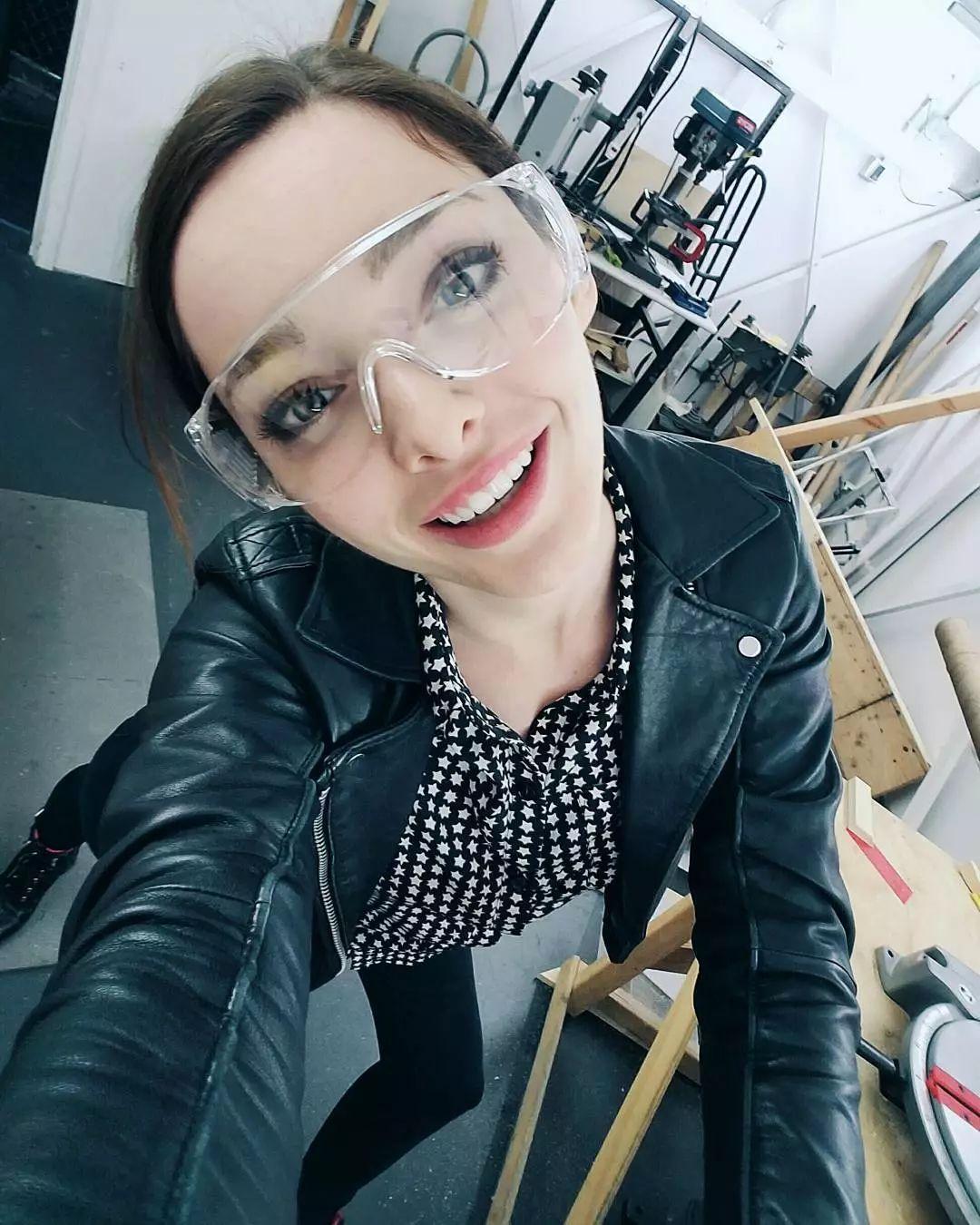 万磁王女儿美得像精灵私下的emmadumont居然是这样的coolgirl