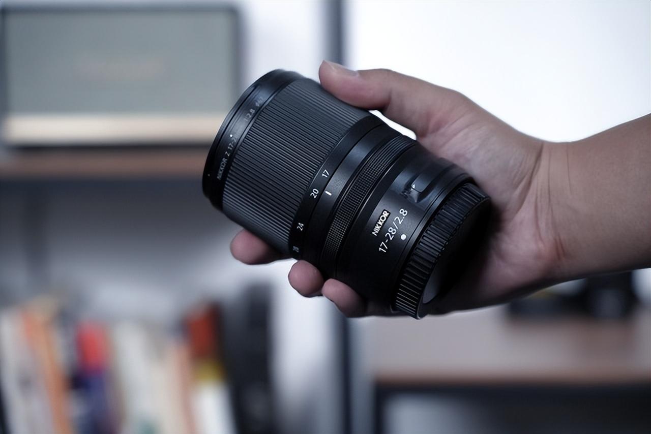 尼康z1728mmf28评测轻量化大光圈超广角镜头