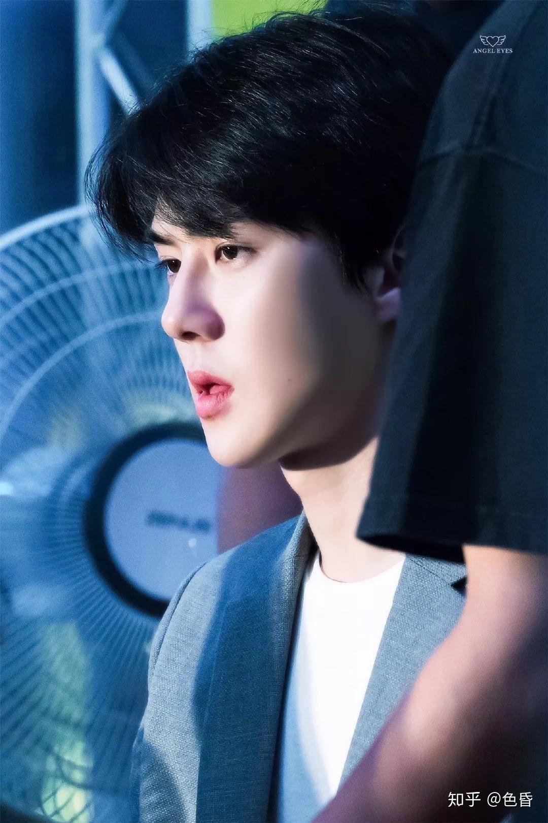 有没有哪些吴世勋的神仙图片? - 知乎