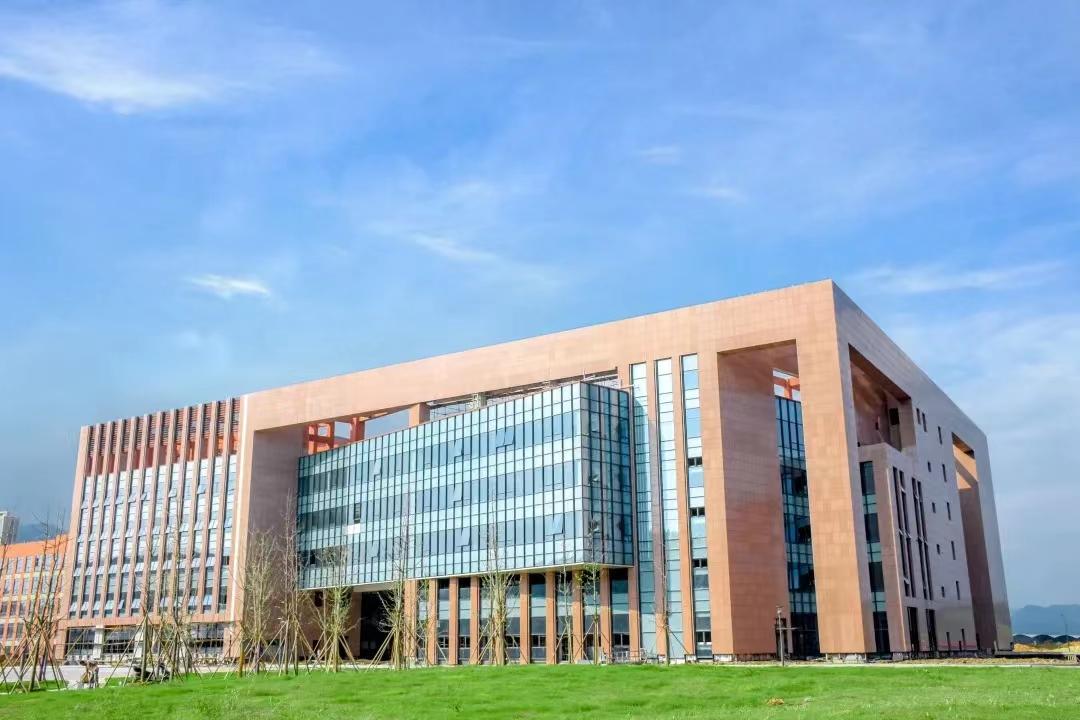 伟德国际最高溢价率1892%杭州土拍现分化格局