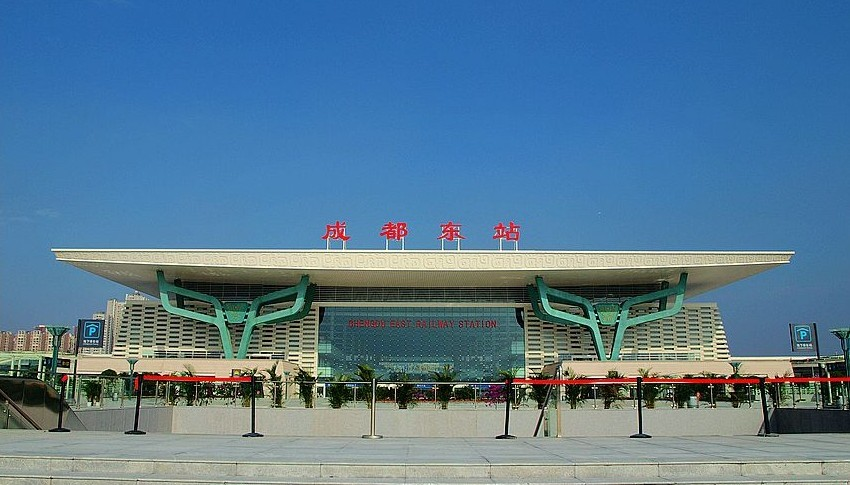 齐齐哈尔南——暖气片南长春西——骨灰盒西(另一个原因是长春西站