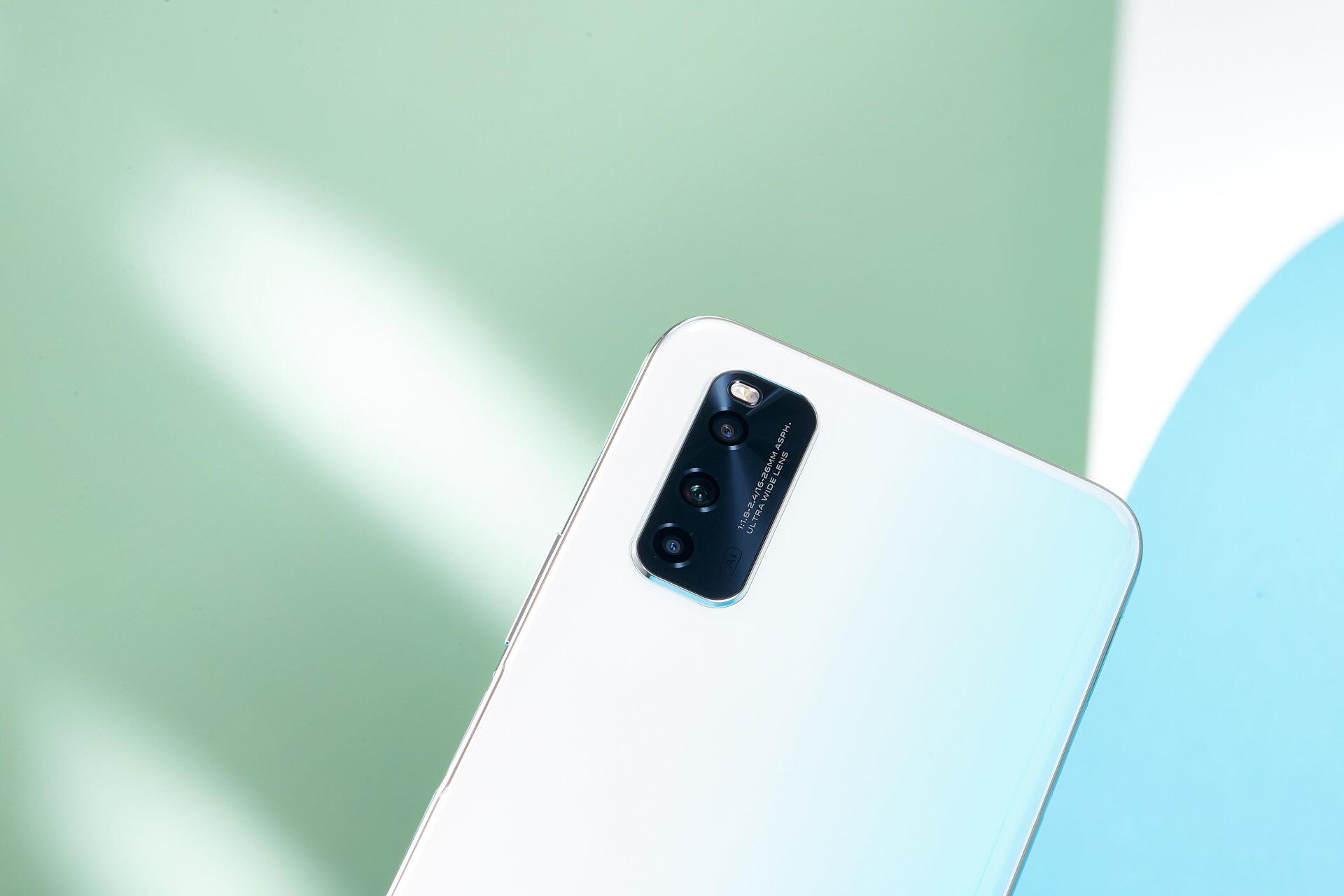 介休信宜通iqoo neo3 5g手机搭载骁龙865处理器,支持sa和nsa双模5g网