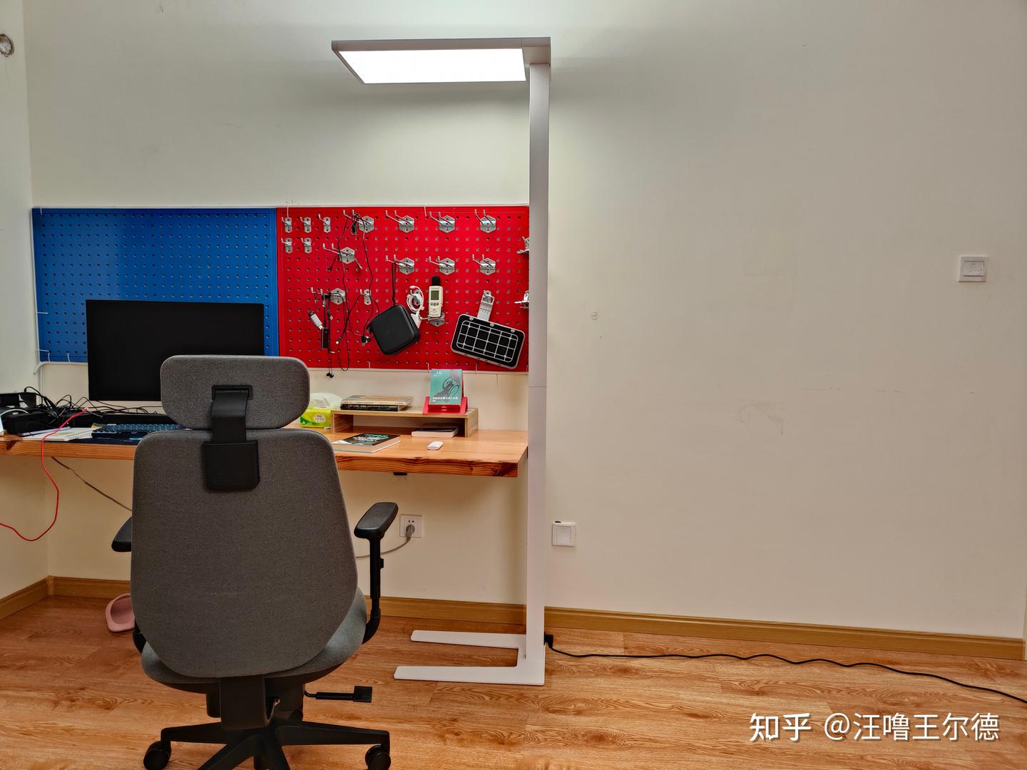 有必要给孩子买护眼大路灯吗?不同的品牌型号如何选?美的、月影、霍尼韦尔、柏曼四款超热门爆款大陆灯横向对比告诉你答案! - 知乎