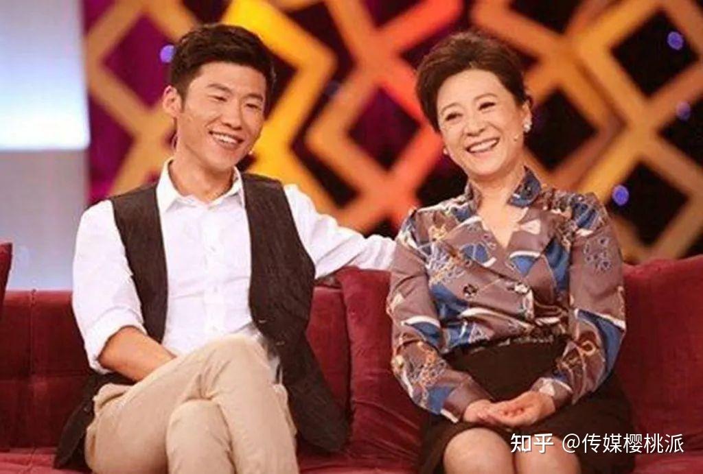 把角色演成让人误认为是演员本身,无疑是对一个演技最大的褒奖.
