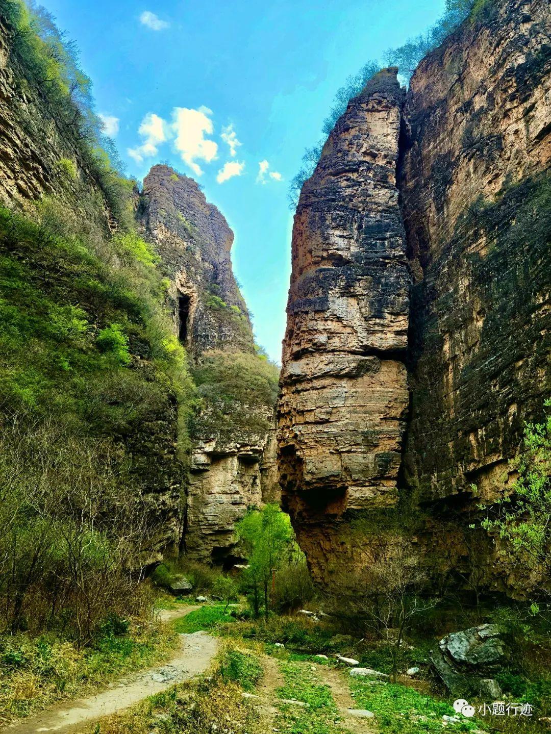 百转千回双大路,徒步天堂黄草梁,地质公园龙门涧丨最美自驾公路 - 知乎